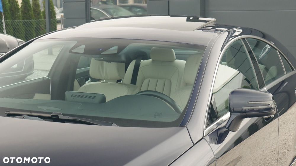 Mercedes-Benz CLS - 26