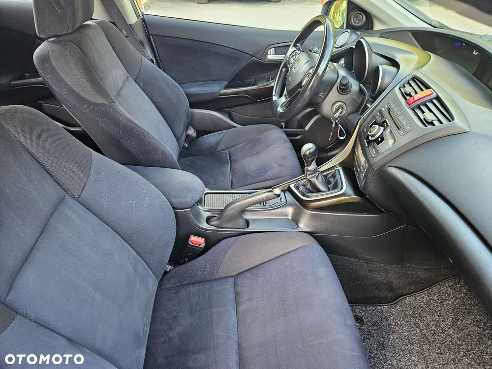 Honda Civic 1.4 i-VTEC Sport - 27