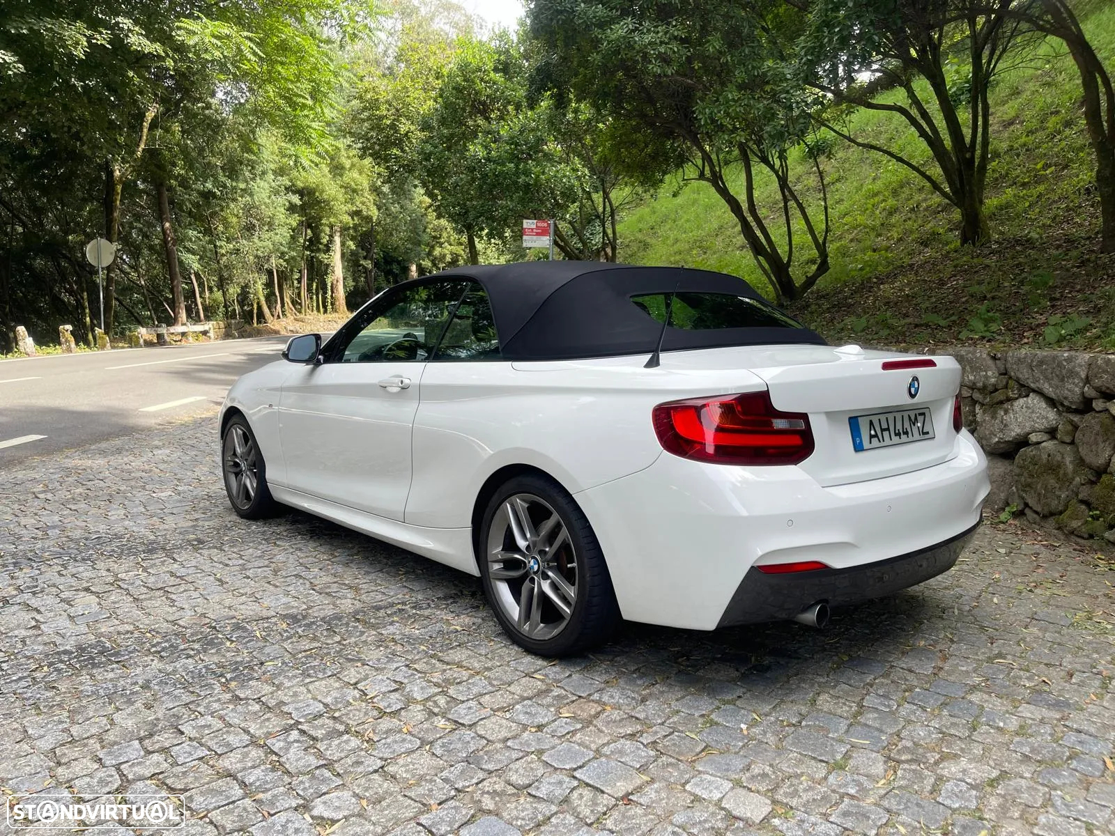 BMW 218 - 2