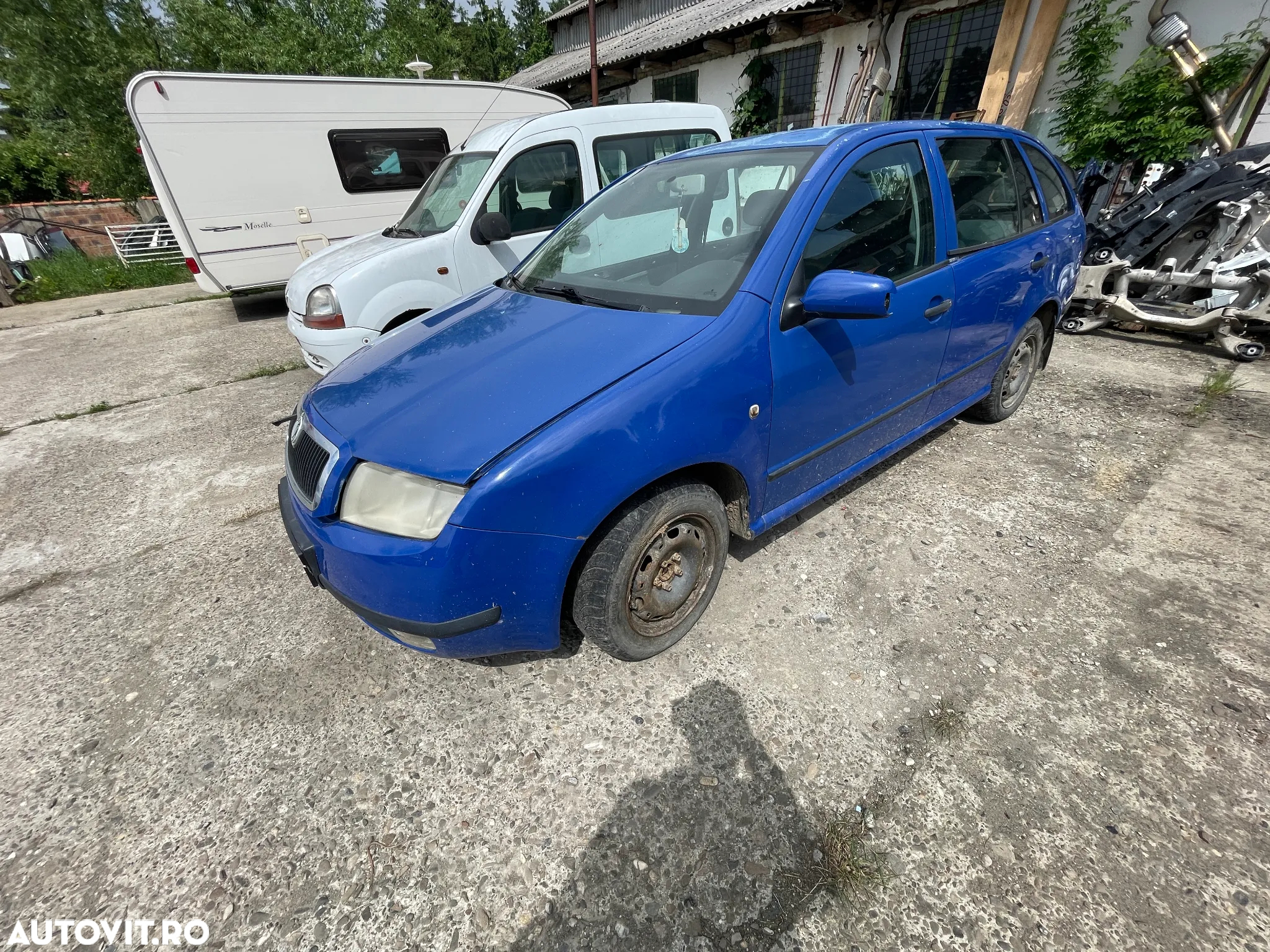 Dezmembrez Skoda Fabia I Combi (6Y) 1.4Mpi AQW 50kW 68CP Benzina an 2002 - 3