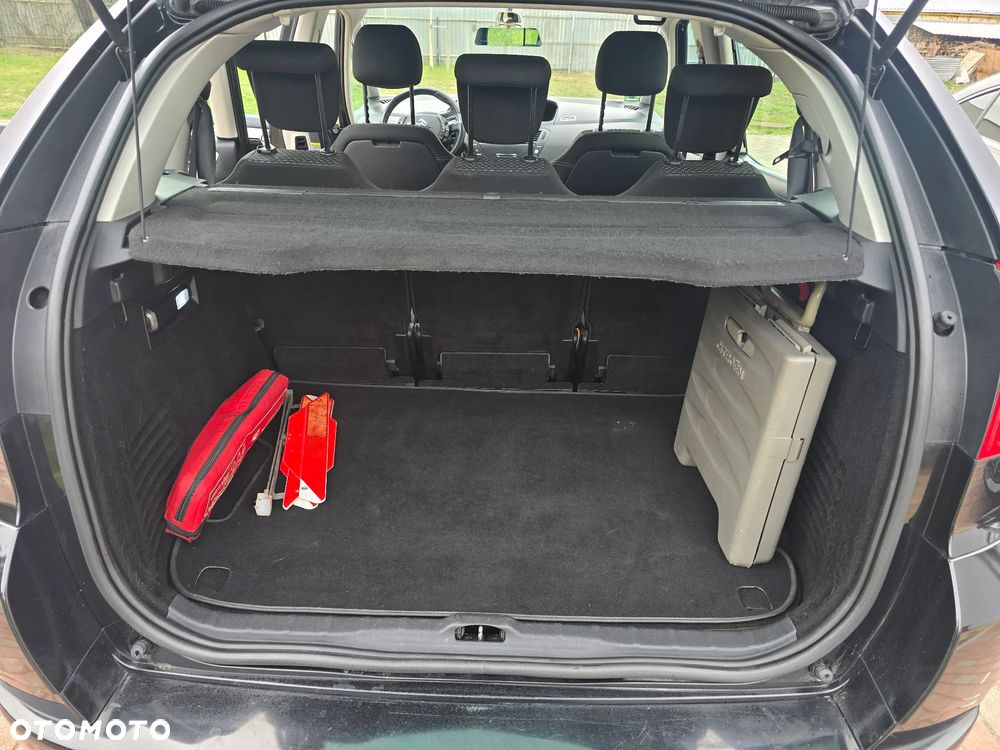 Citroën C4 Picasso - 24