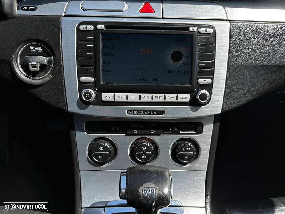 VW Passat Variant 2.0 TDI Highline DSG - 17