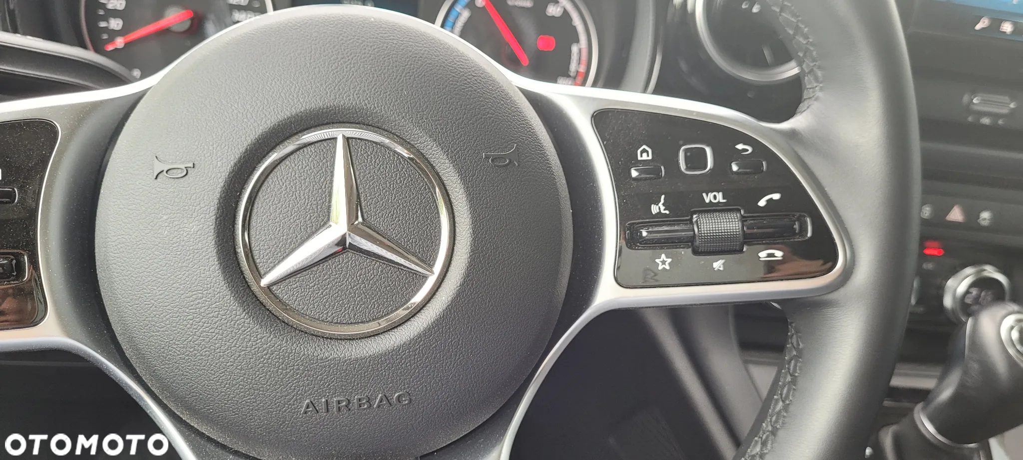 Mercedes-Benz eCITAN furgon - 18