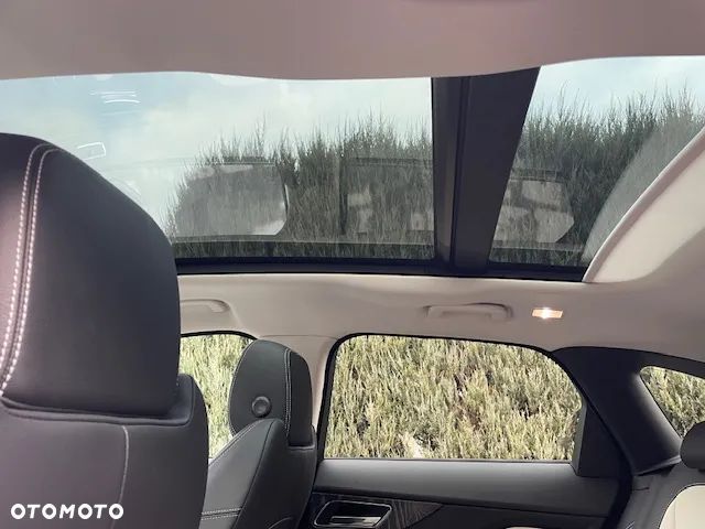 Jaguar F-Pace 2.0 i4D AWD R-Sport - 16