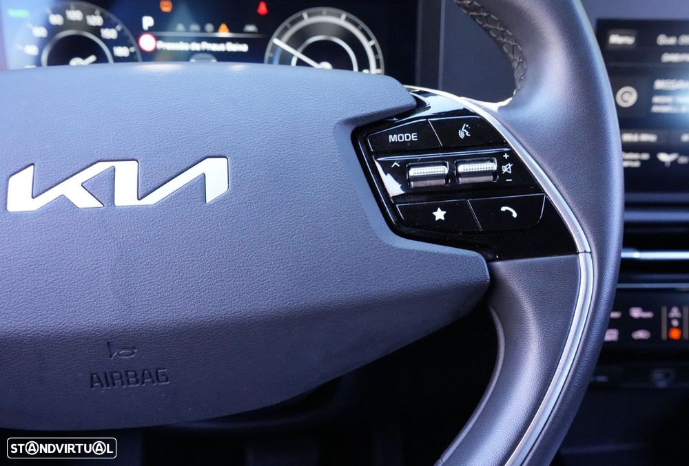 Kia Niro EV 64kWh Drive - 14