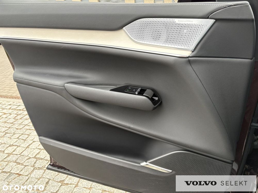 Volvo EX90 - 13