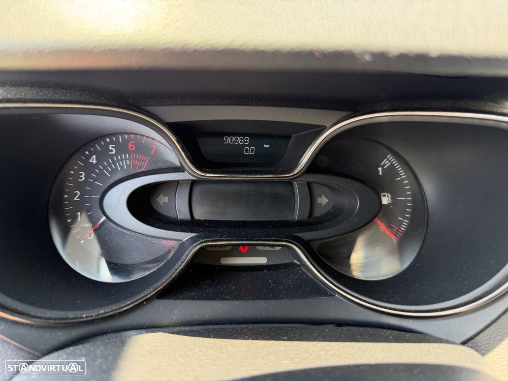 Renault Captur 0.9 TCE Exclusive - 10