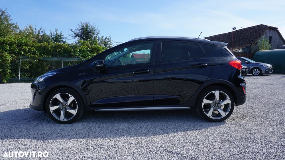 Ford Fiesta 1.0 EcoBoost Start-Stop ST-LINE - 2