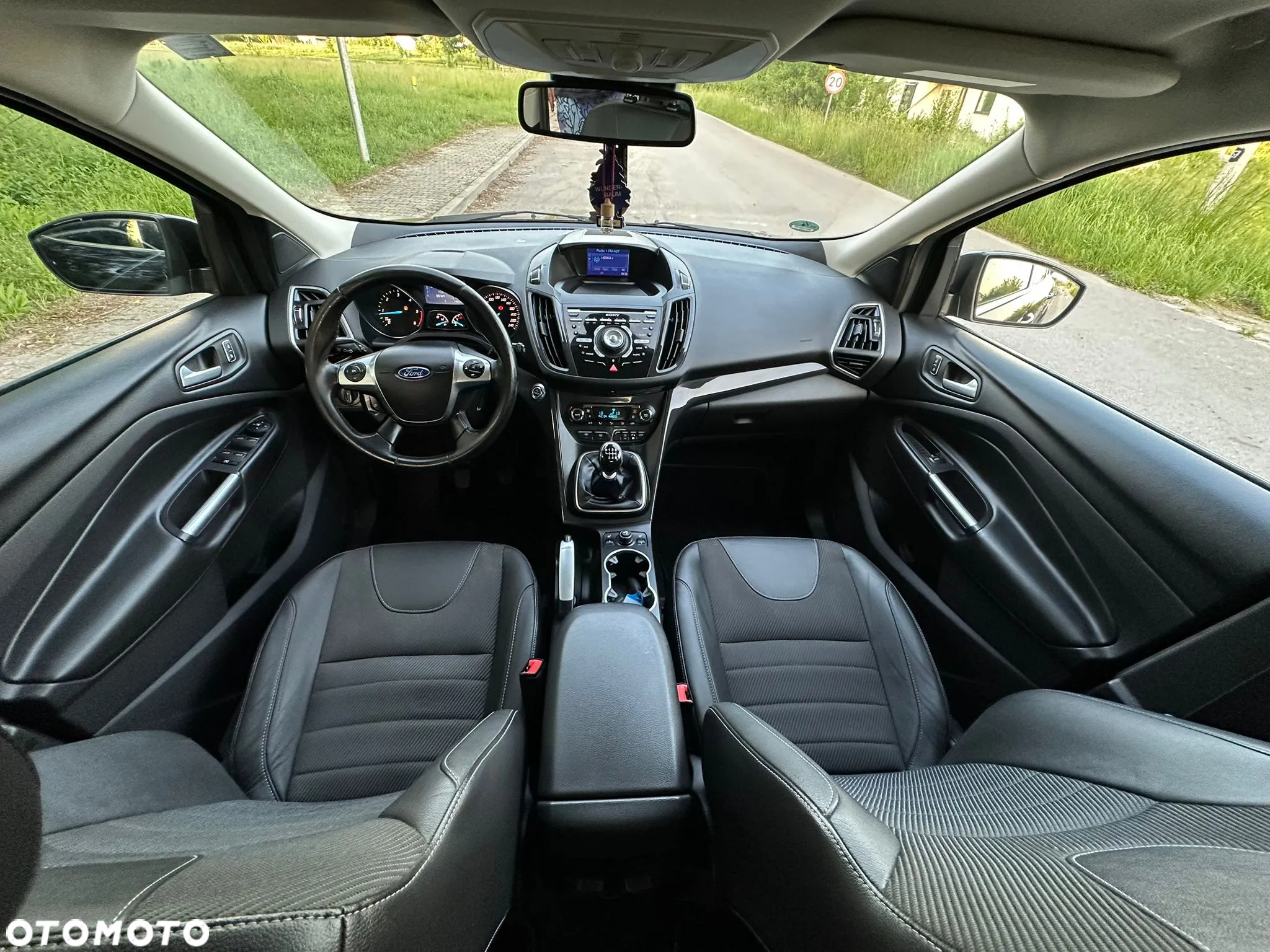 Ford Kuga 2.0 TDCi 4WD Titanium - 23
