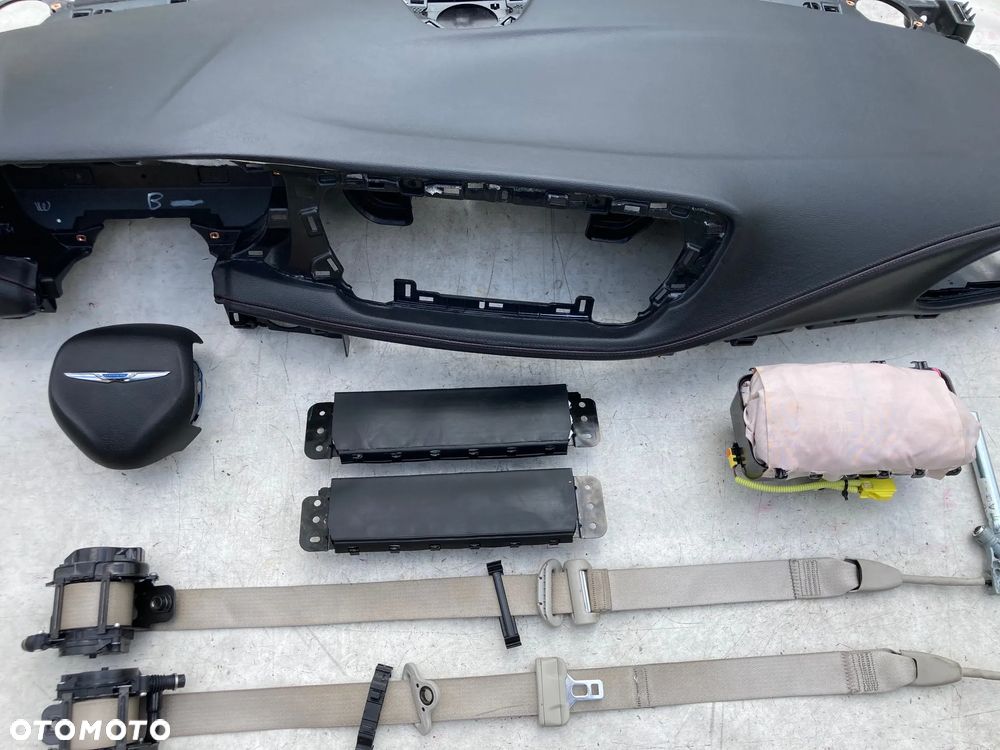 CHRYSLER PACIFICA DESKA SKÓRA KONSOLA KOKPIT PULPIT PÓŁKA PARAPET AIRBAG PODUSZKI PODUSZKA POWIETRZNA KIEROWCY PASAŻERA KOLANOWA KOLANOWE PODUSZKI KOLAN  PASY PAS regeneracja WYMIANA OD RĘKI NA MAGAZYNIE !!! - 6