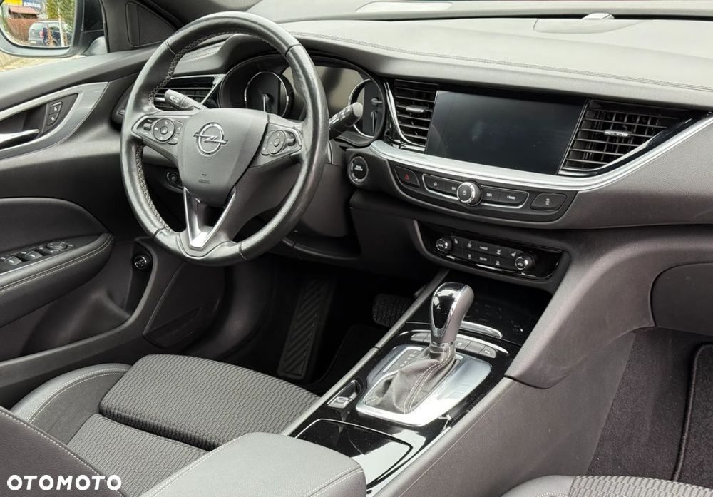 Opel Insignia 2.0 CDTI Business Elegance S&S - 17