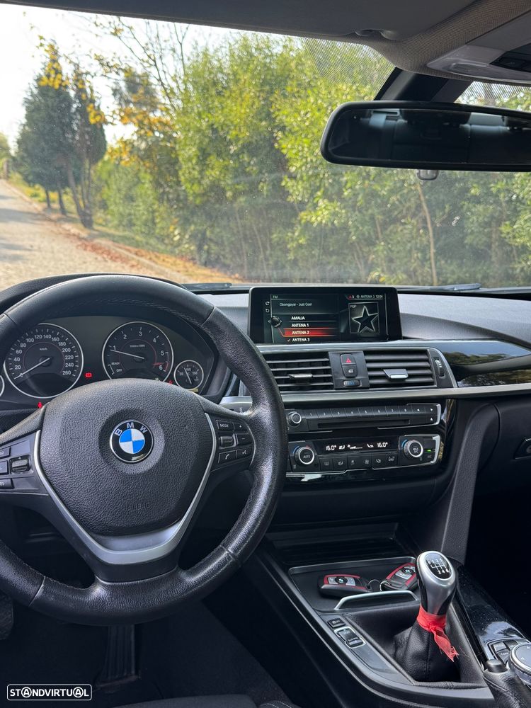 BMW 318 d Touring Line Sport Shadow - 15
