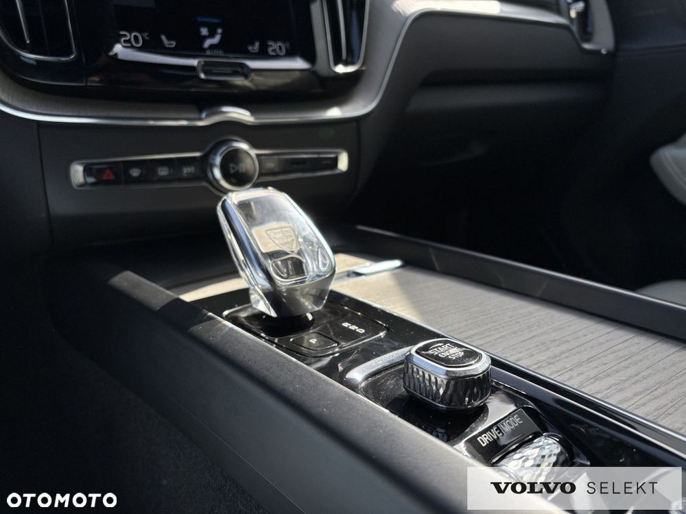 Volvo XC 60 - 12