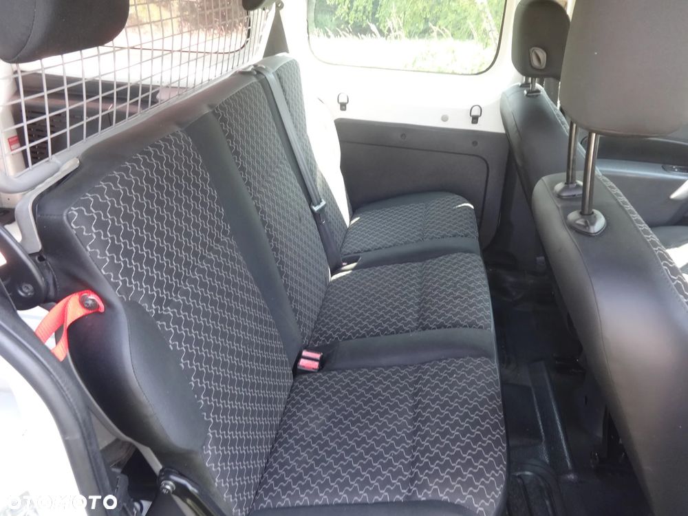 Renault Kangoo 1.5 dCi Helios - 6