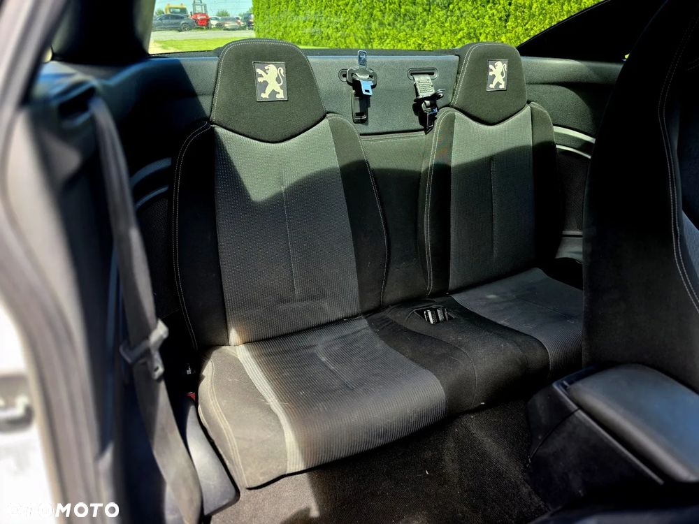 Peugeot RCZ 1.6 155 THP Onyx - 13