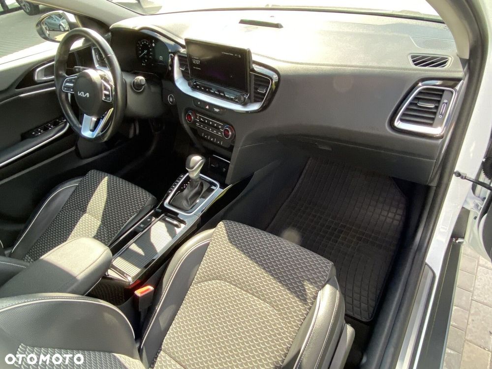 Kia XCeed - 18