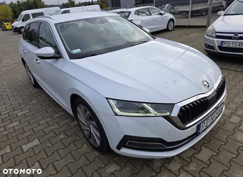 Skoda Octavia 1.5 TSI ACT Style DSG - 4
