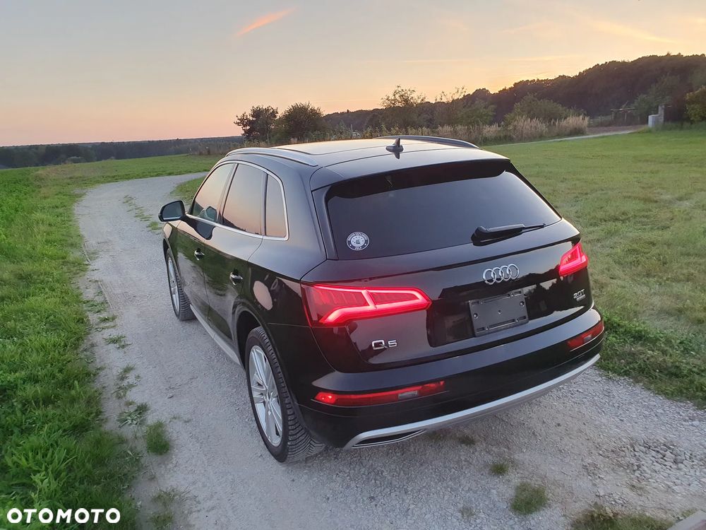 Audi Q5 2.0 TFSI quattro S tronic design - 4