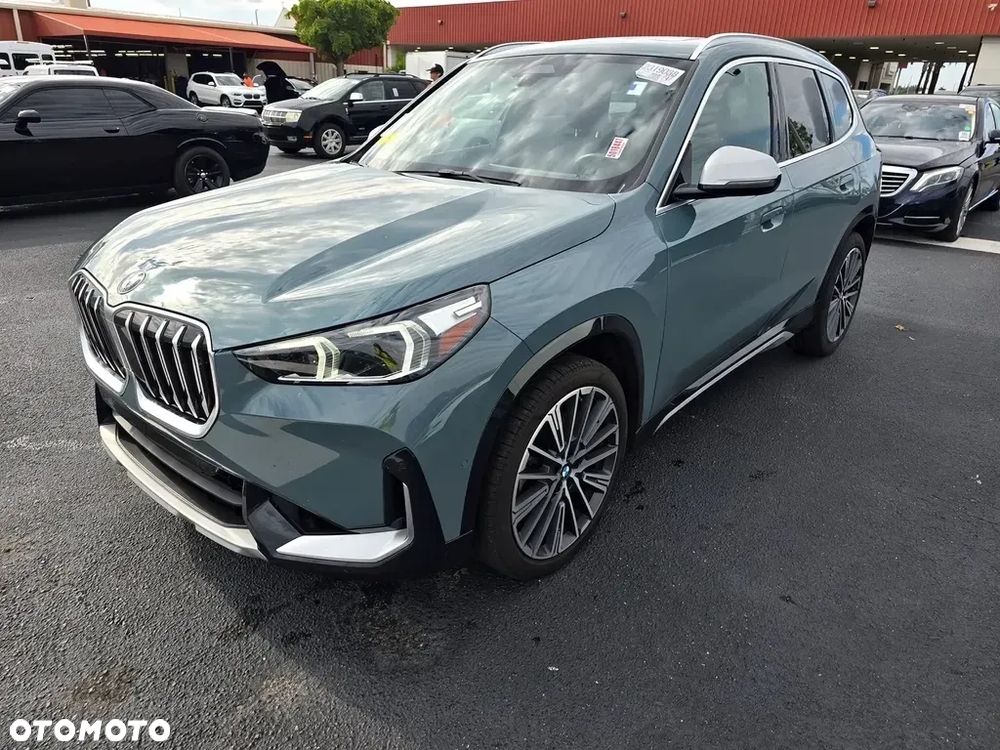 BMW X1 - 3