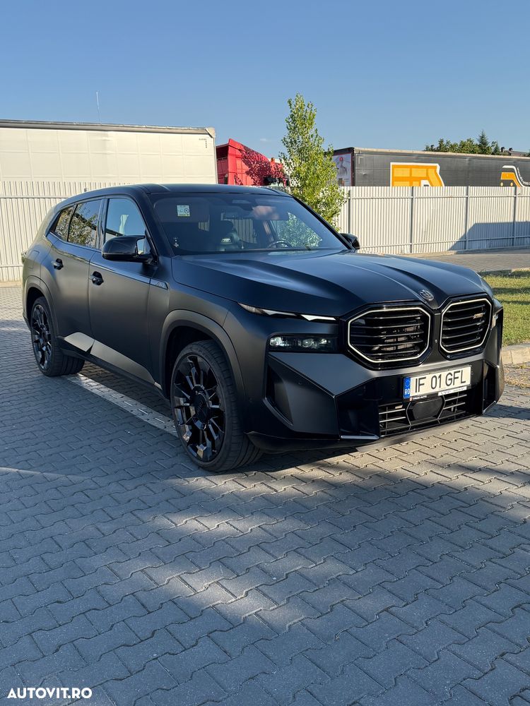 BMW XM