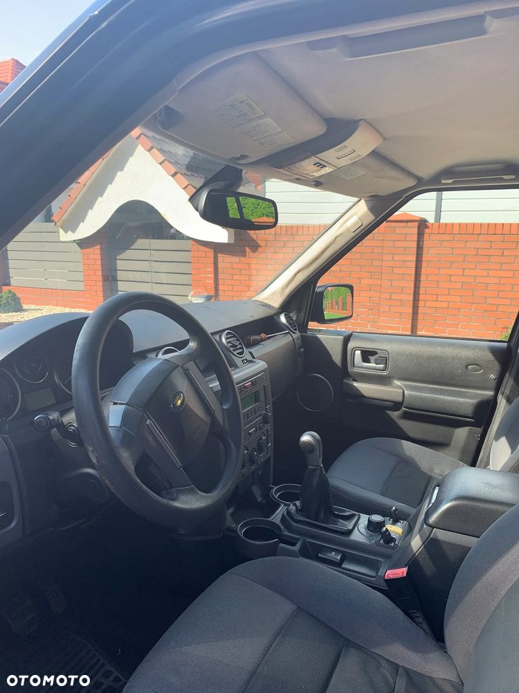 Land Rover Discovery III 2.7D V6 SE - 13