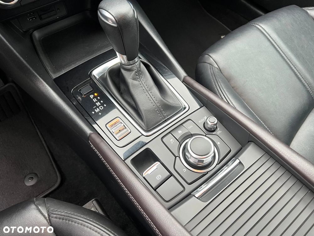 Mazda 3 - 15