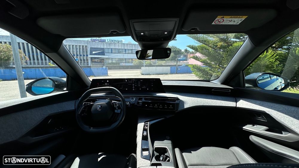 Peugeot E-3008 73 kWh Allure - 27
