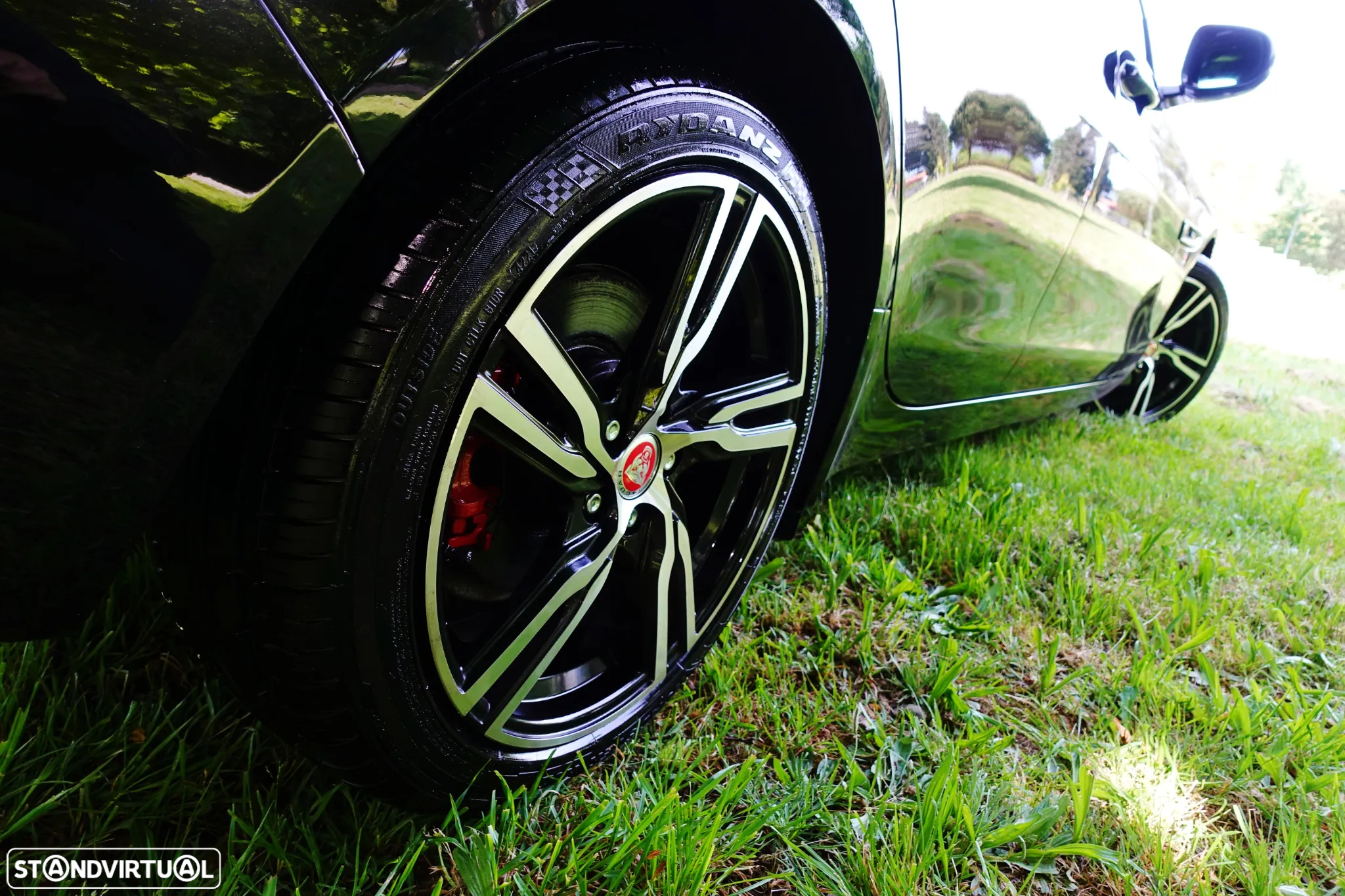 Jaguar XE 2.0 D R-Sport Aut. - 25
