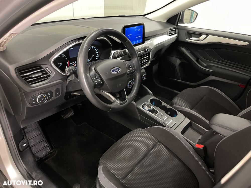 Ford Focus 1.0 EcoBoost Connected - 6