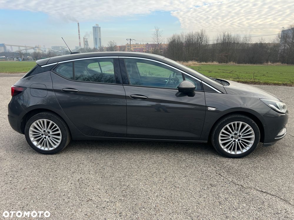 Opel Astra 1.4 Turbo Innovation - 23