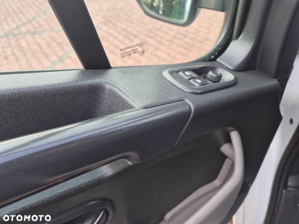 Renault Master - 24