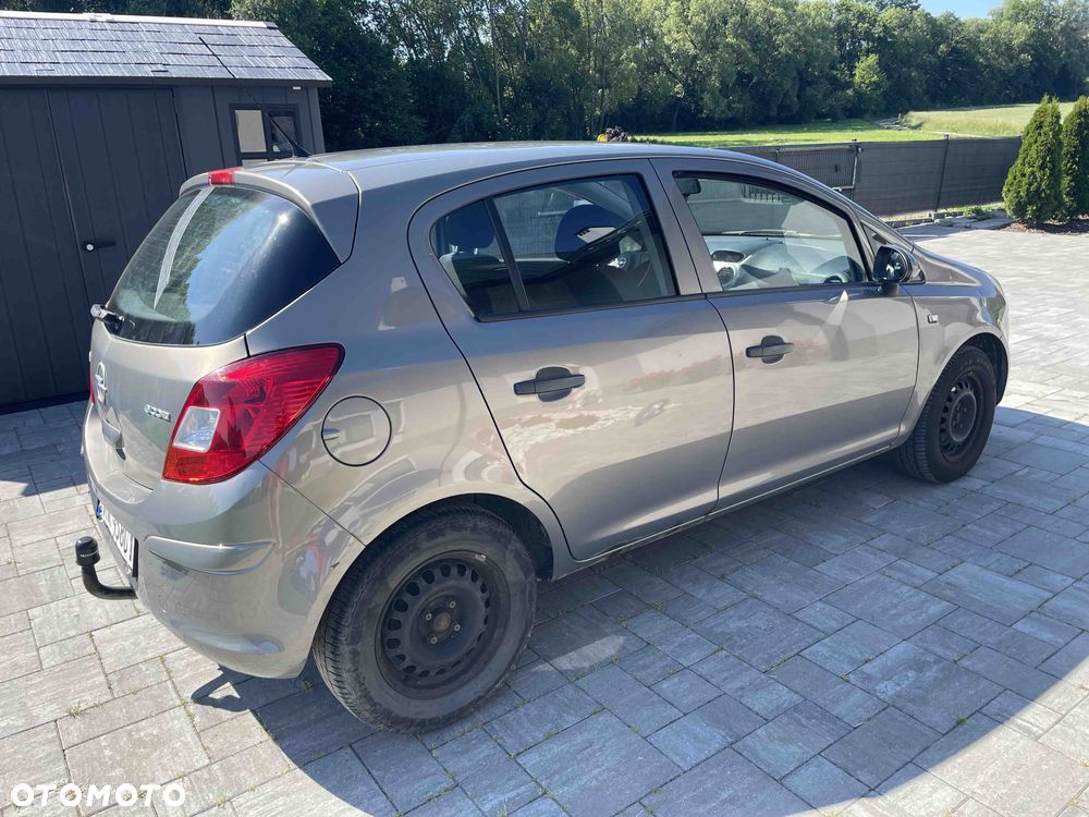 Opel Corsa 1.3 CDTI Essentia - 8