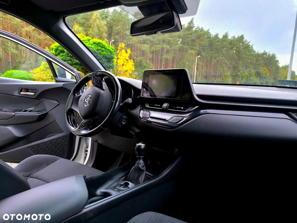 Toyota C-HR 1.2 T Active - 8