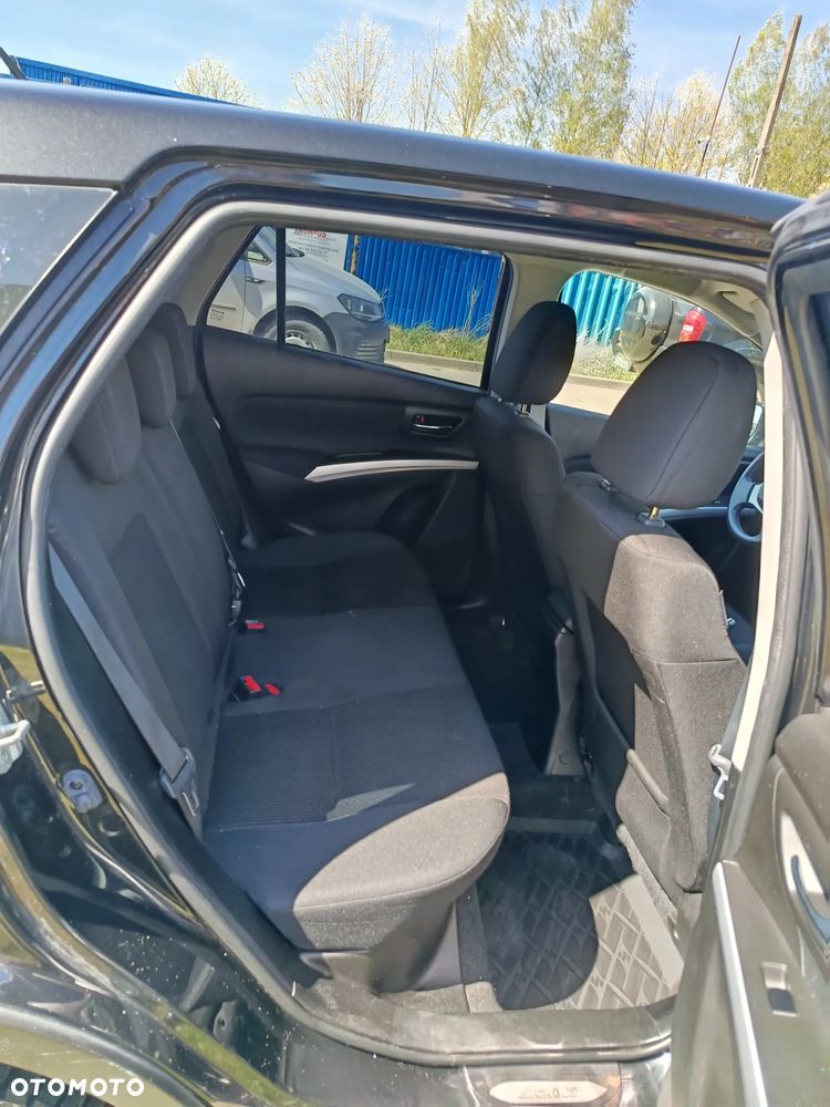 Suzuki SX4 S-Cross - 33