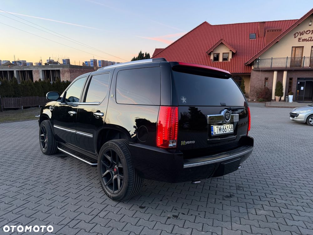 Cadillac Escalade 6.0 V8 Platinum - 38