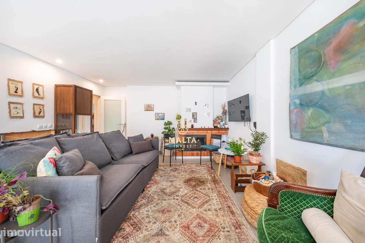 APT T3 NO CENTRO DE BRAGA | RENOVADO, AMPLO E COM TUDO POR PERTO - Grande imagem: 2/26