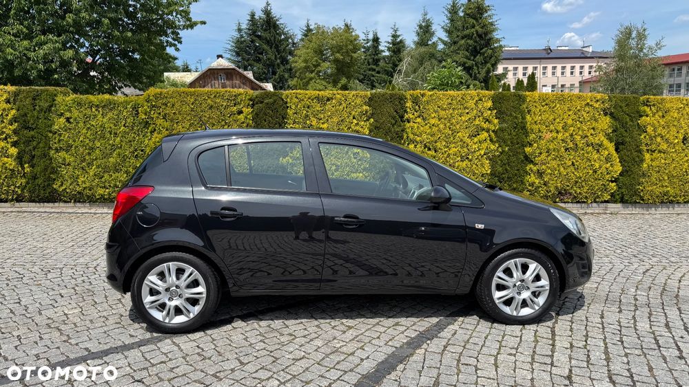 Opel Corsa - 11