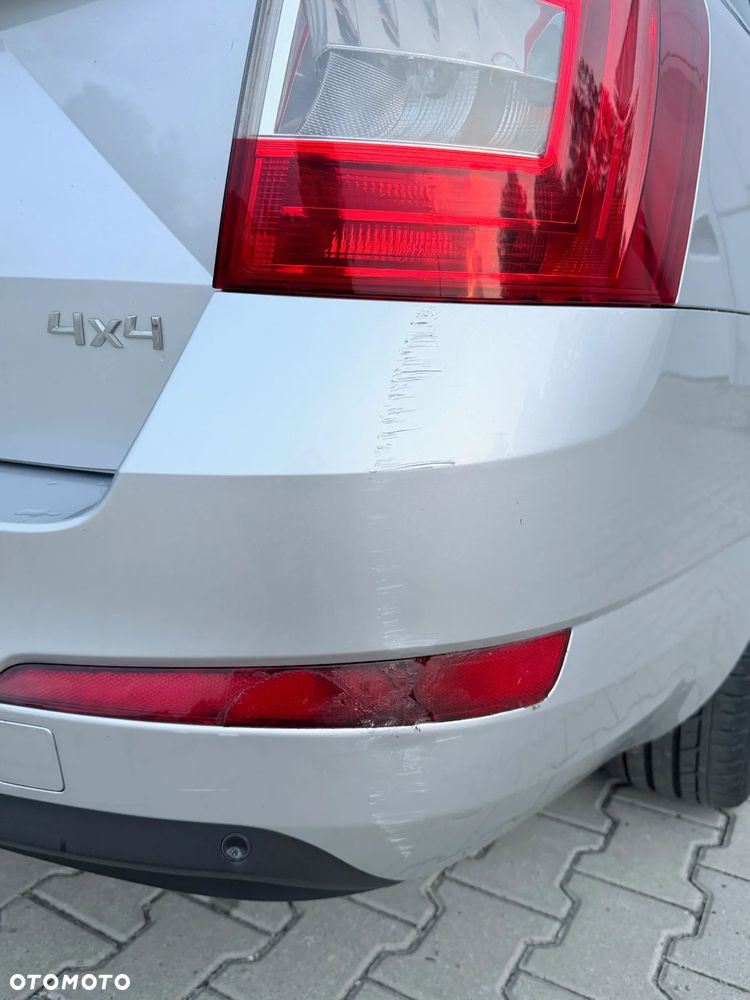 Skoda Octavia 2.0 TDI 4x4 Elegance DSG - 15