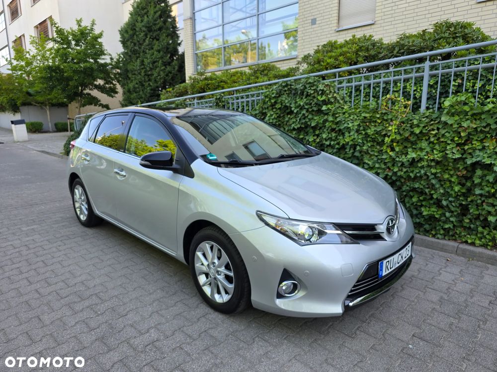 Toyota Auris - 9