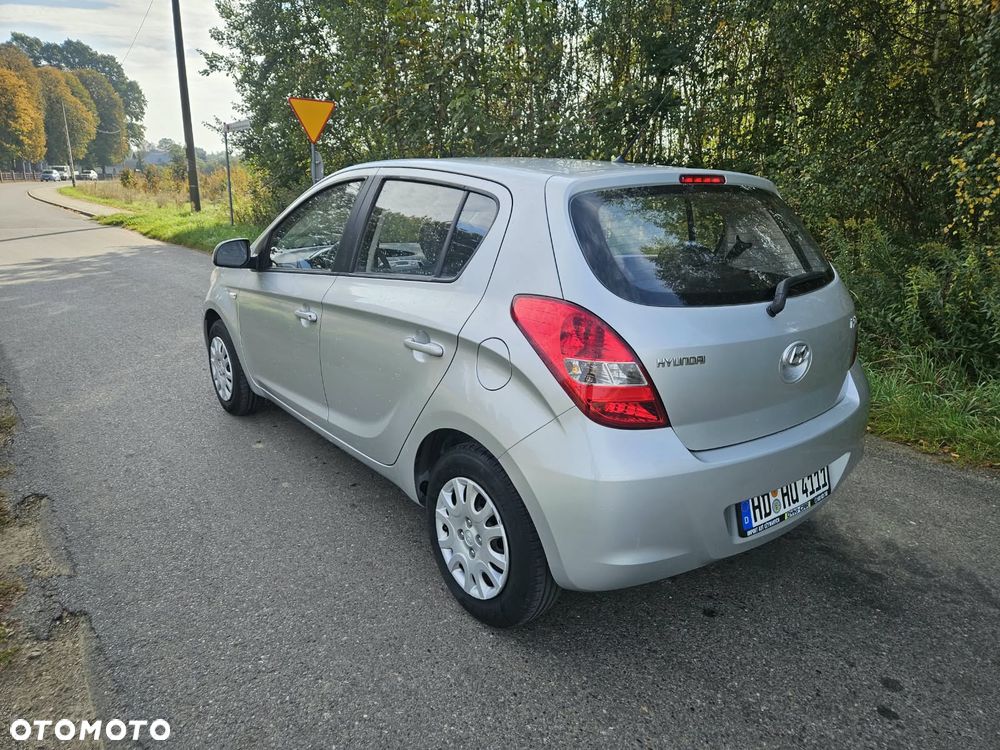 Hyundai i20 1.2 Fifa World Cup Edition - 9