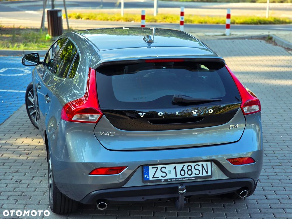Volvo V40 - 10