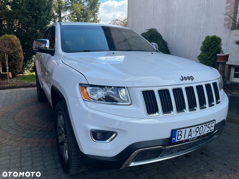 Jeep Grand Cherokee - 1