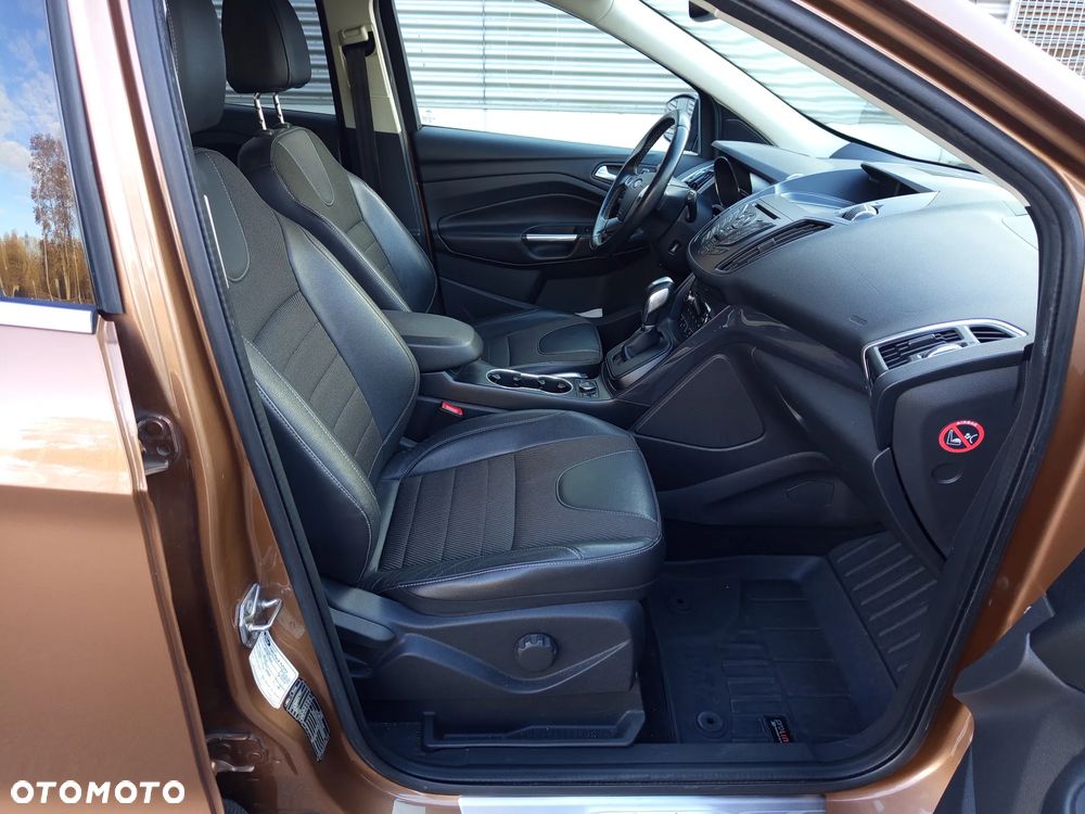 Ford Kuga 2.0 TDCi 4WD Titanium - 22