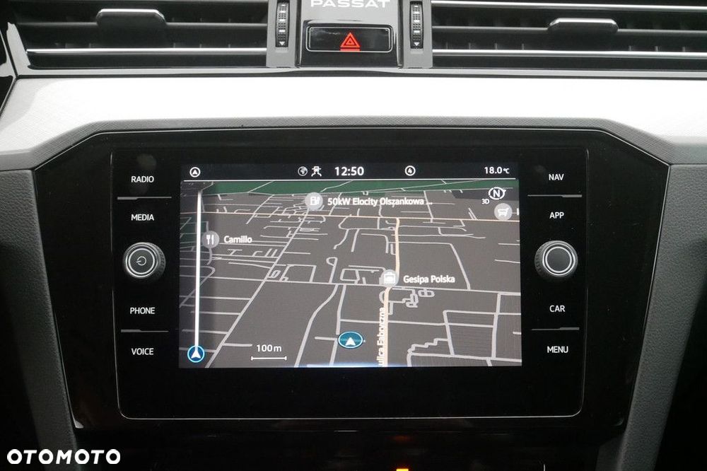 Volkswagen Passat 2.0 TSI Business DSG - 21
