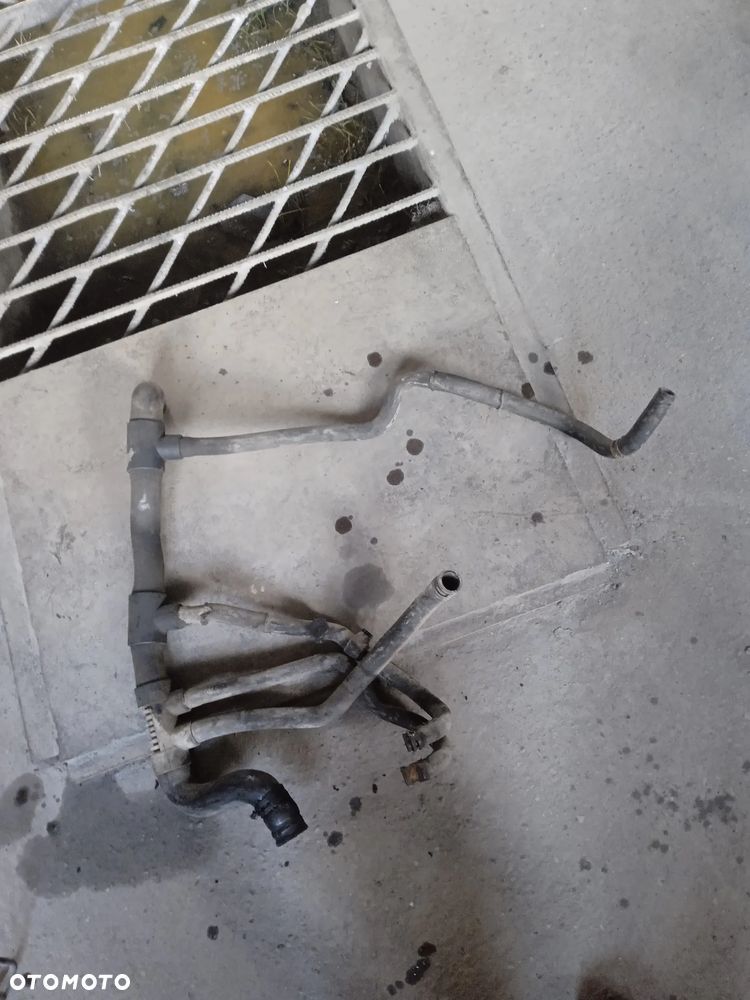 Opel Vivaro A TRAFIC II 1.9 dci Przewód wodny magistrala WĄŻ RURA F9K - 1