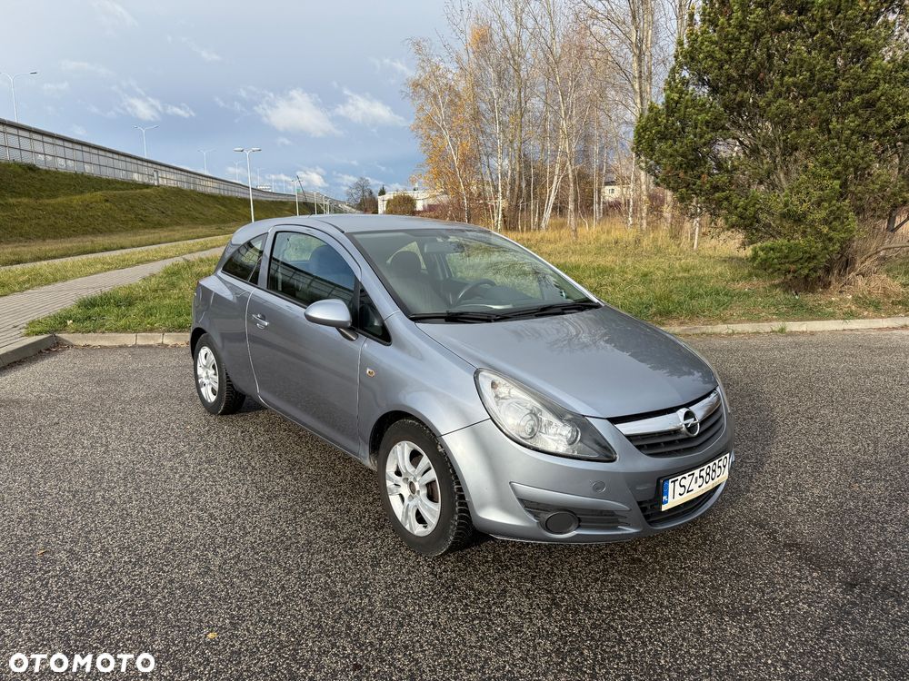 Opel Corsa 1.4 16V Color Edition - 1
