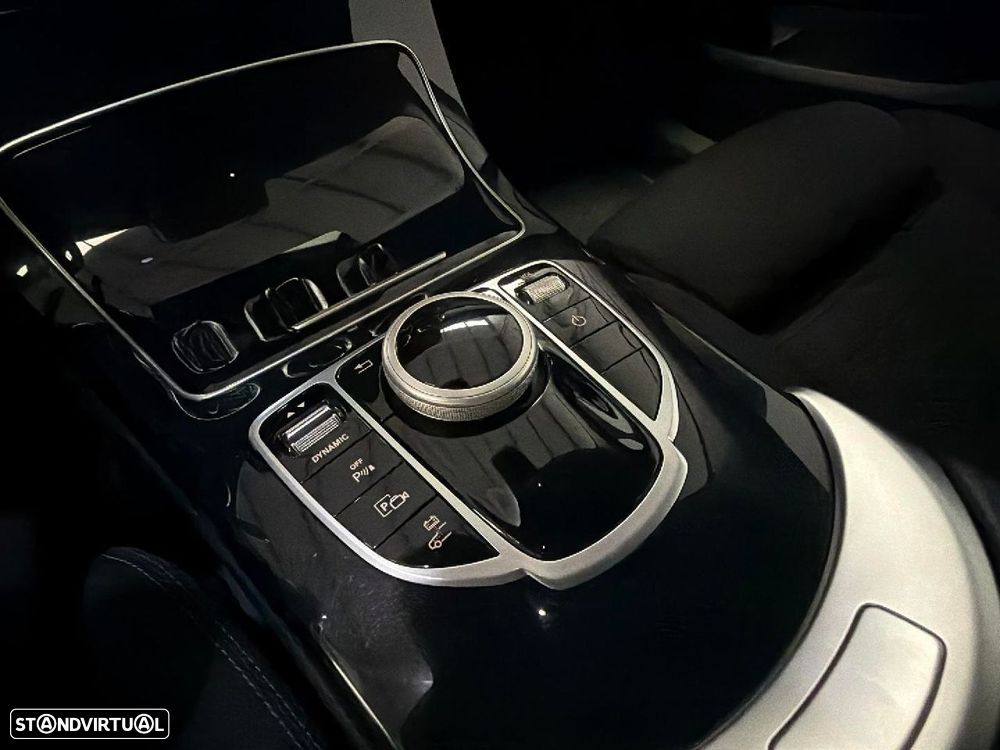 Mercedes-Benz C 300 - 16