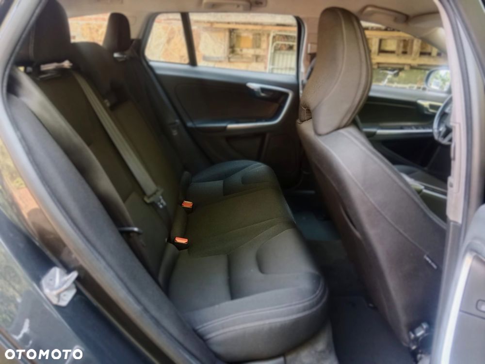 Volvo V60 - 12