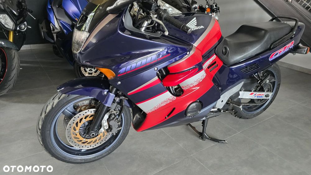 Honda CBR - 4