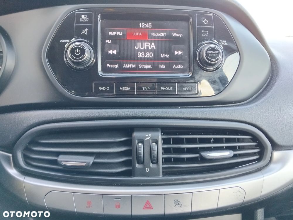 Fiat Tipo 1.4 16v Easy - 10